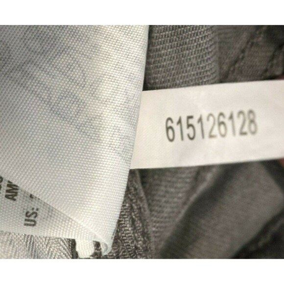 Hollister Jean Shorts  Women's Size 0 / w24  Gray Denim Cut-Off High Rise Shorts - Picture 7 of 7